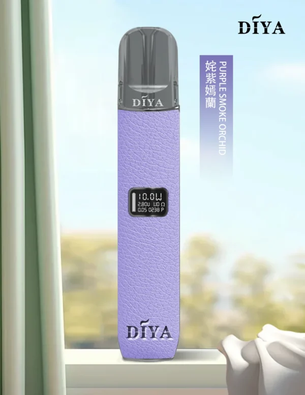 3_81f149a0-da57-475e-8232-a5a8e1d990db.webp DIYA 叮啞 一代通用皮革主機 LED螢幕/8W-10W雙檔/380mAh續航/適配一代煙彈